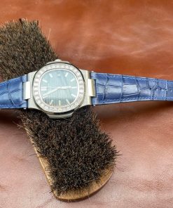 Mẫu cá sấu xanh cho Patek Philippe