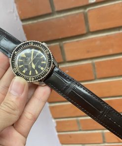 Mẫu cá sấu đen cho đồng hồ Omega