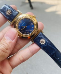 Mẫu cá sấu xanh navy cho đồng hồ Versace