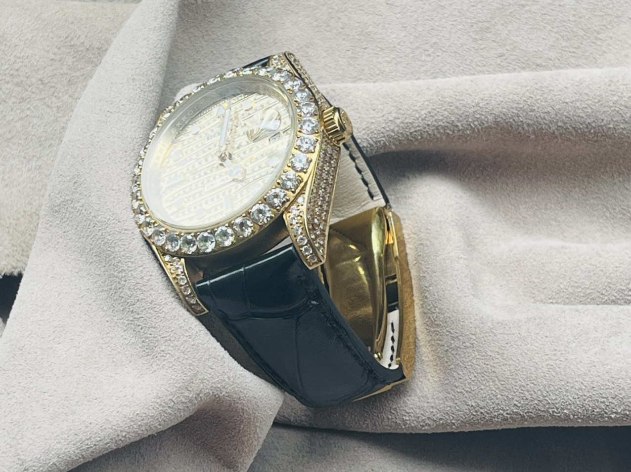 Dây da cá sấu Pháp màu đen cho đồng hồ Rolex